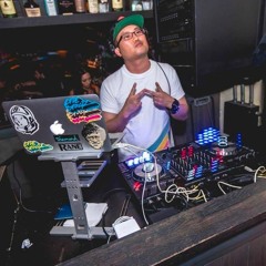 DJ WAKEETA