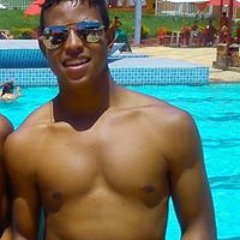 Italo Henrique vespa