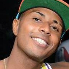 Douglas Oliveira