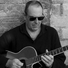 MF Acoustic Guitar