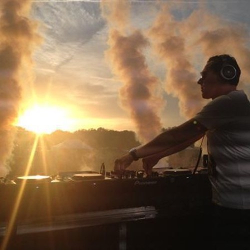 Leon Bolier featuring Fisher - By Your Side (I'll Be There)
