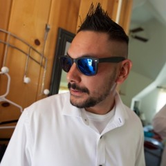 Daniel Hooper(Hoops)