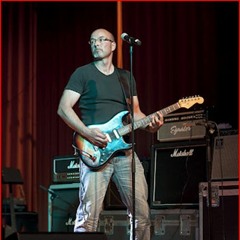 andreas-grau