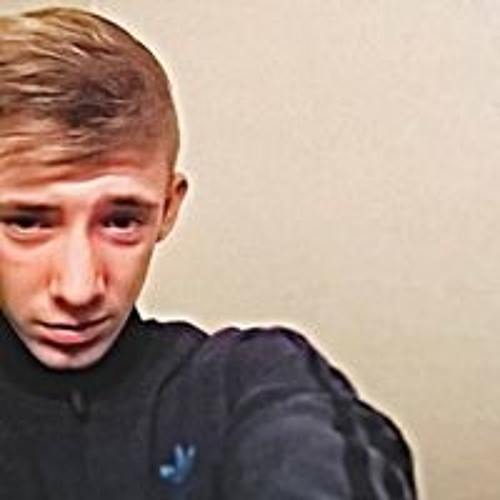 Stream Thomas Wade New music Listen to songs, albums, playlists for