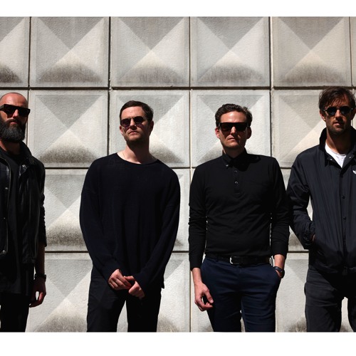 Clubfeet - Latch (Disclosure Cover) Live Session