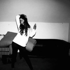 Laura.Wen.