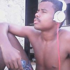Isandro Junior Luz Neves