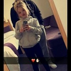 Elle Mcaloon