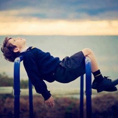 يا أمتي عهدا بأن اتعلما--فعلو شأنك بغيتي ومؤملي