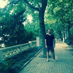 Саша Трошин