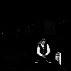 R Y A N     E T H E R I D G E