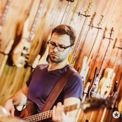 angeldust-guitars.com
