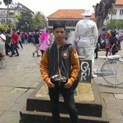 Dian PuteraSlempock
