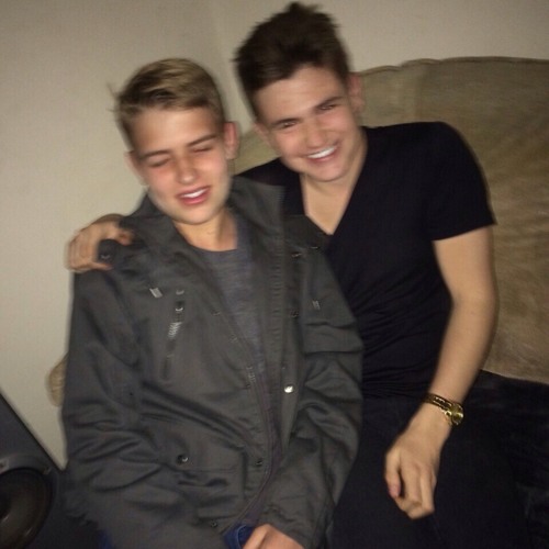 Stream Scott Rowland Official Music Listen To Songs Albums