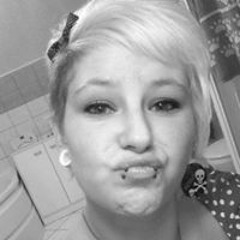 Angelique Benkenstein