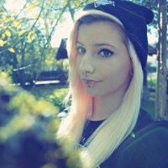 Franziska Walserr