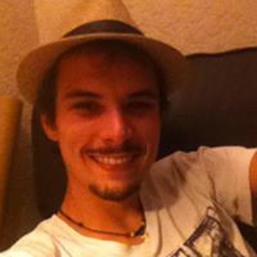 Nicolas R'Lzou’s avatar
