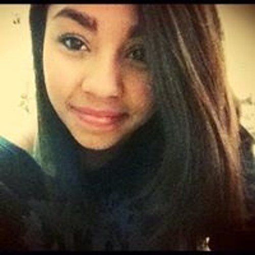 Stream Leticia Fernanda music | Listen to songs, albums, playlists for