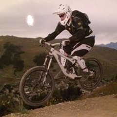 Kevin Faux