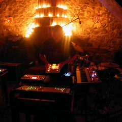 Leipziq(live pitsouni studio)