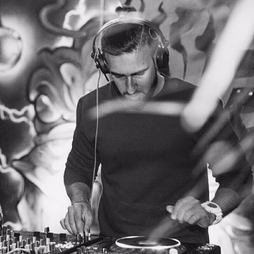 ALI.I.I - Dimensional Excursion III (Live @ Fog Beach - Oman)