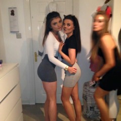 Chloe Mcquade 1
