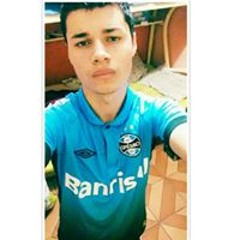 Maxwell Correa