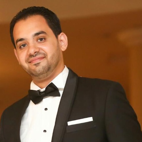 على الحجار المال والبنون