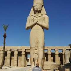 اسامة عاطف