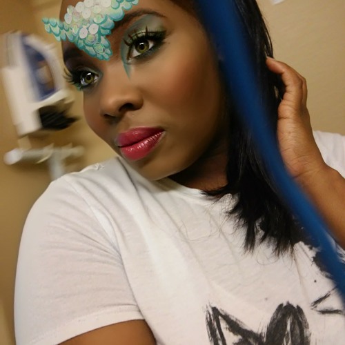 Freestyle to Beyonce "Rocket" In my feelings and singing