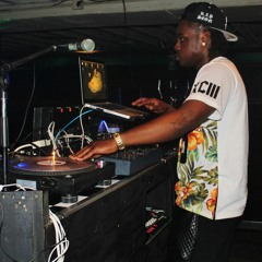 DJ Chelly(hoodshottestdj)