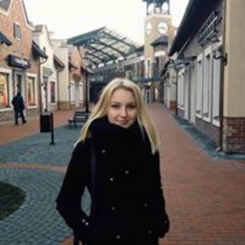 Kate Yevtushenko’s avatar