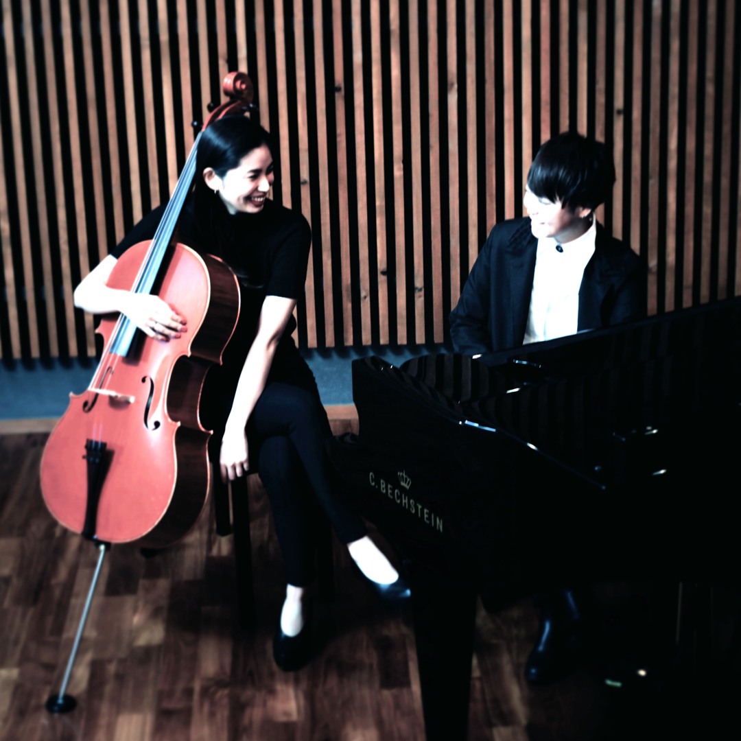 Stream Retrospective OFFICIAL music | Listen to songs, albums