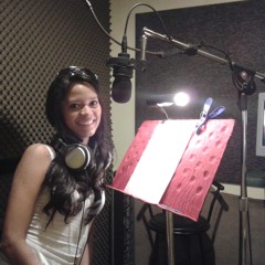 Locutora Noemí Hernández