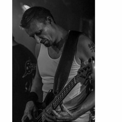 The Lamb Lies Down On Broadway - cover