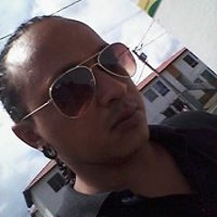 Você Ainda Pensa_ - Johnny Hooker.mp3