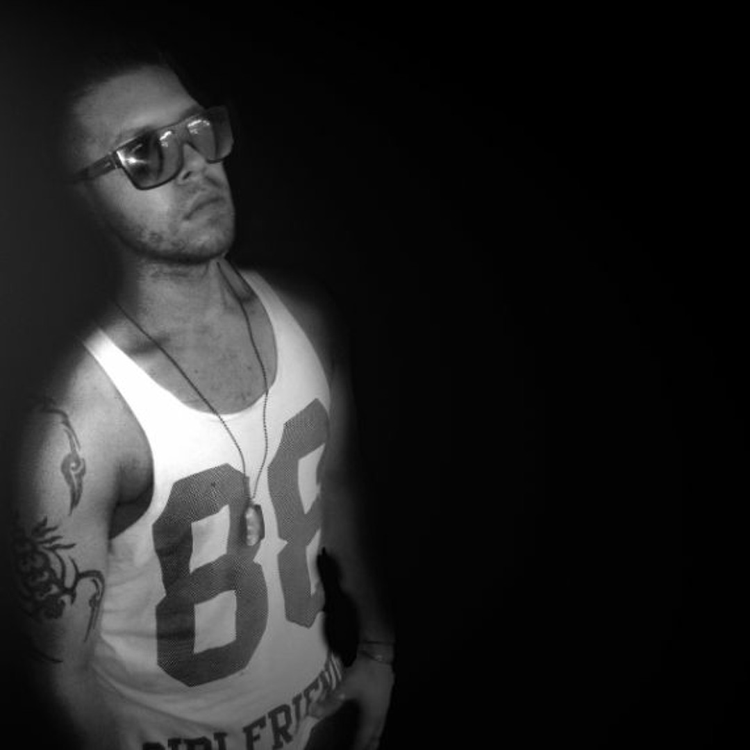 Stream House Dance music | Listen to songs, albums