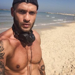 Almog Zamir