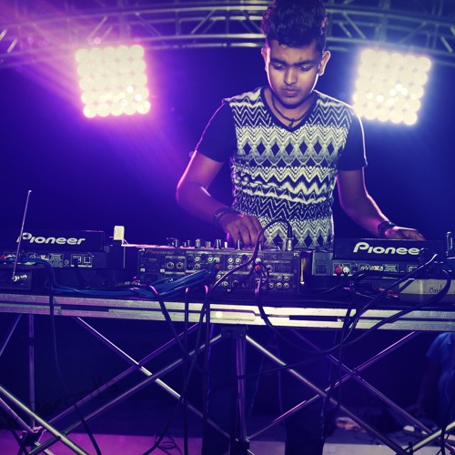 Laura Beg Friends X Hookah X AshwanX PAwan - OUT - NOW. buy= free