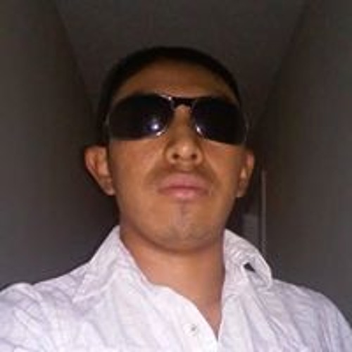 Denis Lc’s avatar