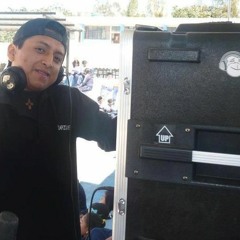 Darwin Catagña Deejay