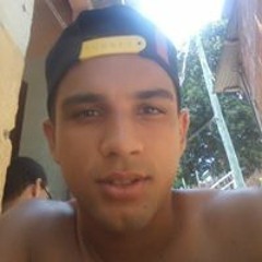 Leo Cândido