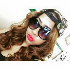 B I G G I E. smalls.