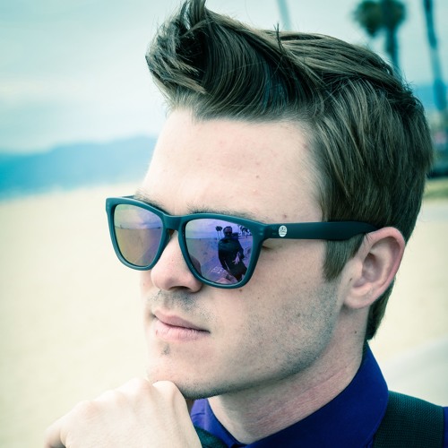 Brantley Gilbert - Fall into Me (Michael Simeon Acoustic cover)