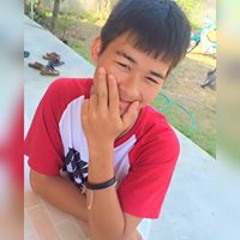 โจ' อี้.