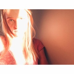 <3