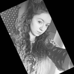 Nicole Crystal Farrarz