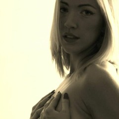 Grace Kelly Younger 1