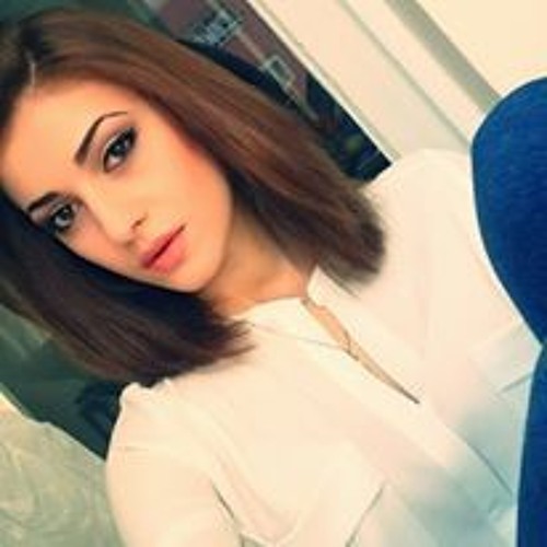 Aysha Emra’s avatar