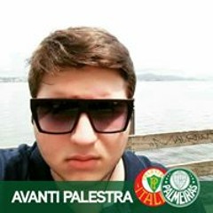 Vitor Ampezzan de Andrade